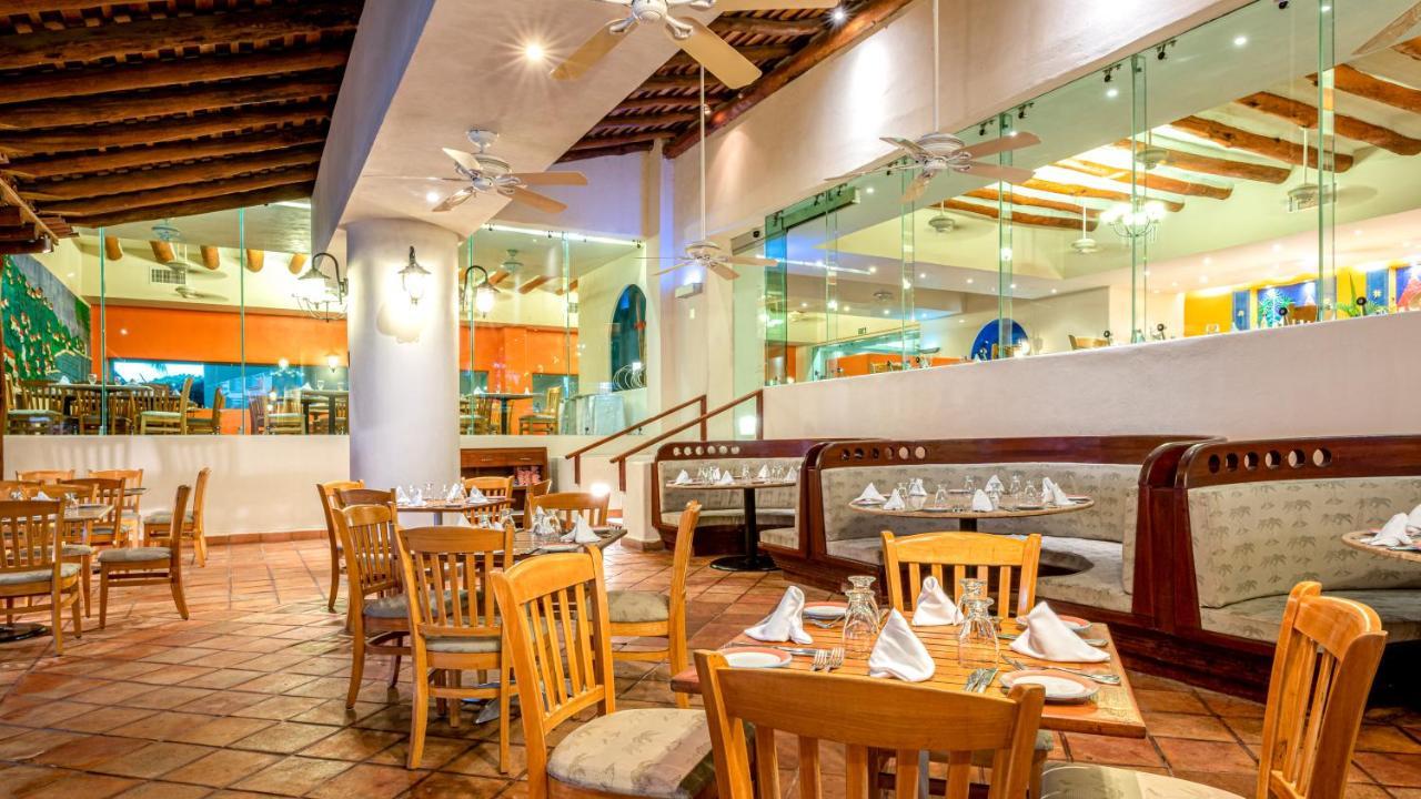 Park Royal Beach Ixtapa Ixtapa  Exterior photo